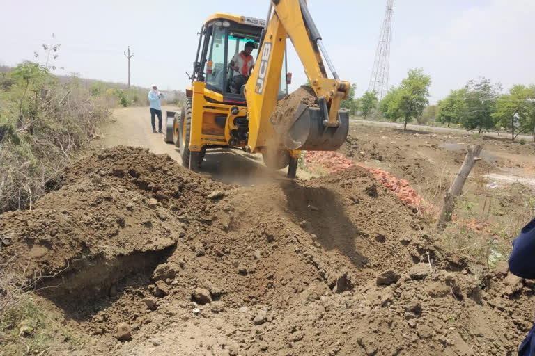 Administration strict on district boundaries, drain dug with help of JCB