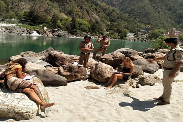 Foreigners punished for flouting lockdown in Rishikesh