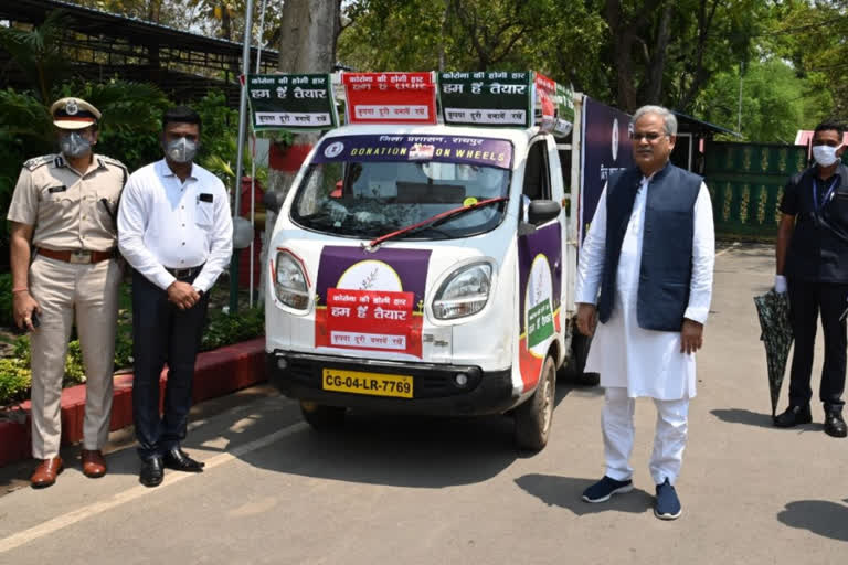 Many hands extended to help the needy in raipur