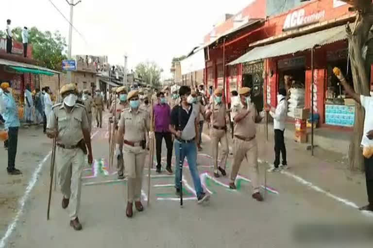 policemen received a grand welcome during march in jodhpur rajasthan