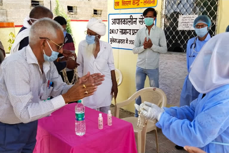 Doctors honor in Rajsamand, Doctors honor in Lasni, राजसमंद में डॉक्टरों का सम्मान, लासनी में डॉक्टरों का सम्मान