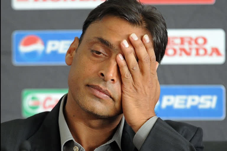 Shoaib Akhtar Trolled For Cycling  In Islamabad Amid Lockdown