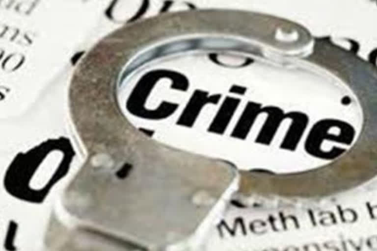 bogus doctor arrested in gevrai beed