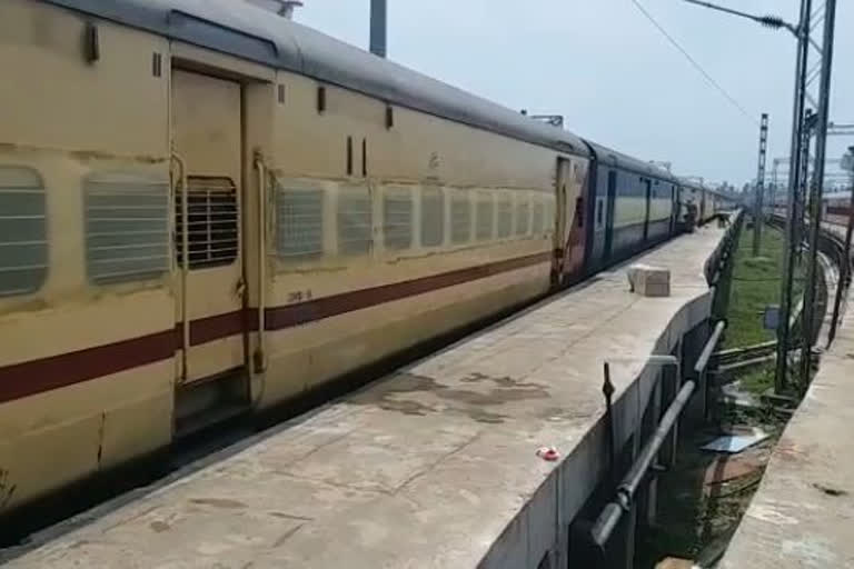 Puri railway station