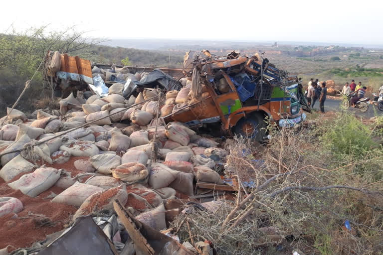 Lorry confiscated and injured four others