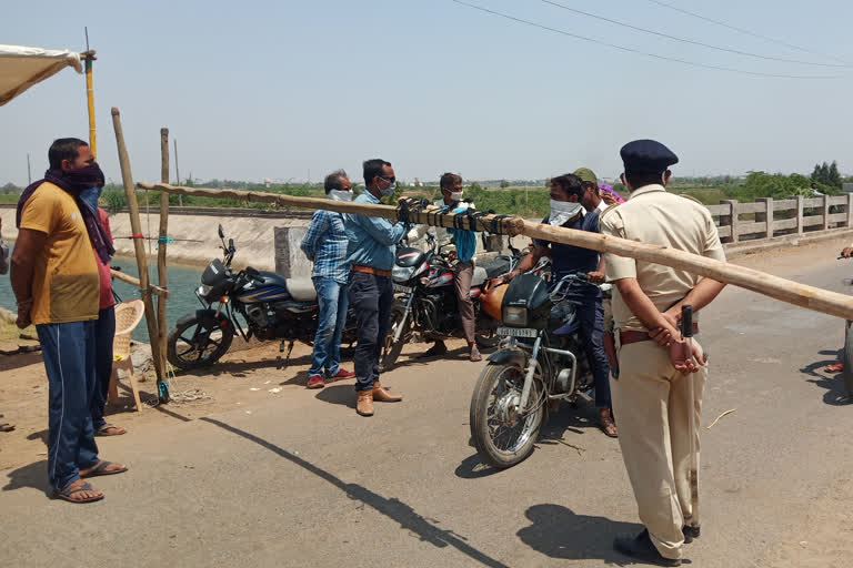 Lockdown is being strictly followed by Kherali village of Surendranagar district ...