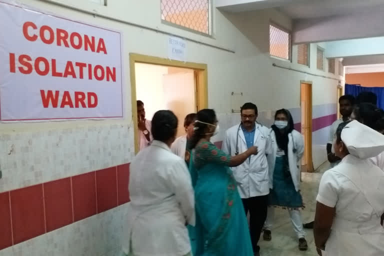 corona patients negative seven discharged from tiruvarur medical college hospital