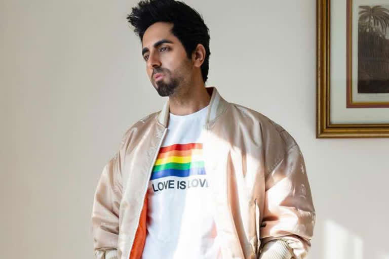 Ayushmann khurrana, Ayushmann khurrana condemns attacks on police personnel, आयुष्मान खुराना, पुलिस पर हमला करने वालों पर फूटा आयुष्मान का गुस्सा