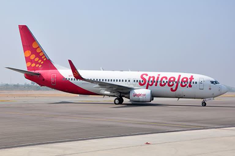 SpiceJet suspends flight ops till May 3, cancels booked flights reservations due to lockdown 2.0