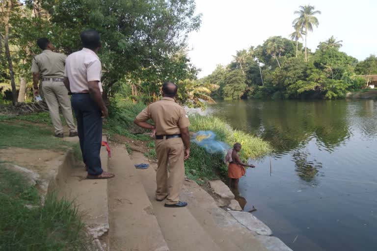 Pudukkad Unauthorized fishing  പുതുക്കാട് അനധികൃത മീൻപിടിത്തം  വല പൊലീസ് നീക്കം ചെയ്തു