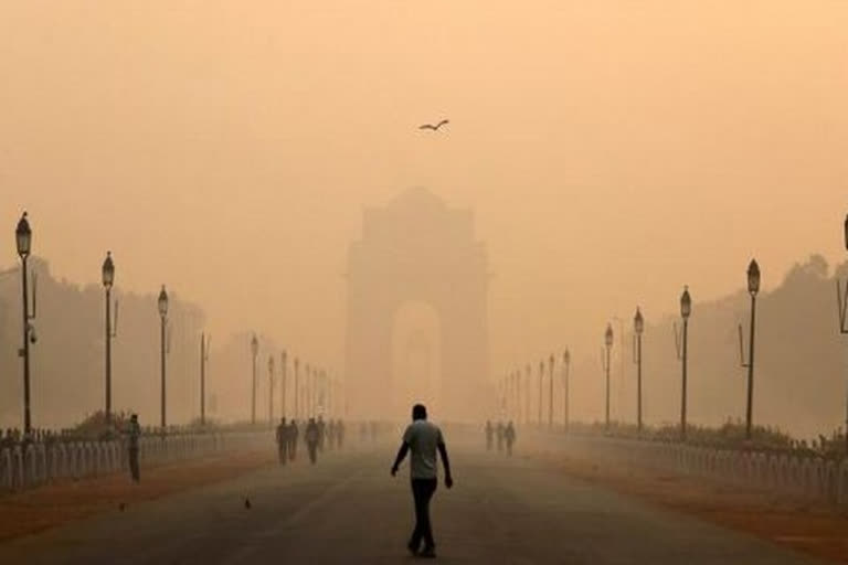 Delhi's air quality may deteriorate due to western dust storms  SAFAR  പൊടിക്കാറ്റ് ഡല്‍ഹിയിലെ വായു ഗുണനിലവാരത്തെ മോശമാക്കിയേക്കാം  വായു ഗുണനിലവാര സൂചിക  Delhi  delhi enviornment news  delhi latest news