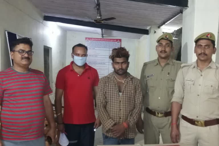 two people arrested for handling illegal liquor