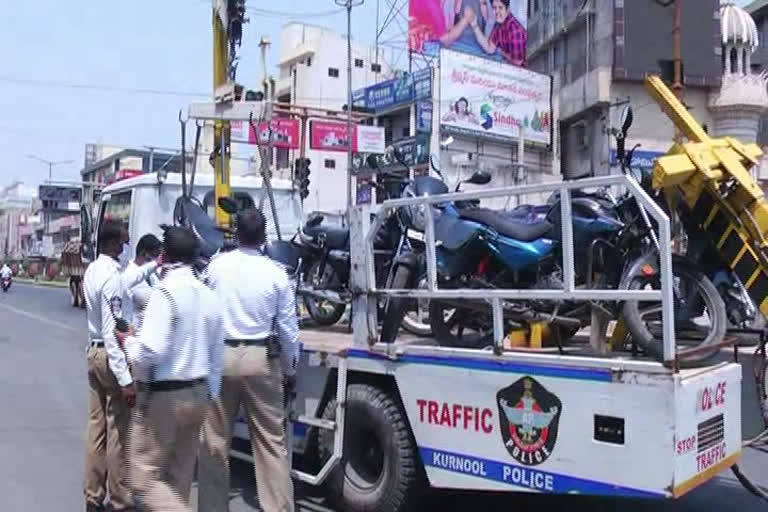 "Unnecessary turning out should be actionable"in kurnool police