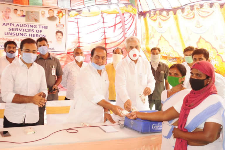 MINISTER INDRAKARAN REDDY DISTRIBUTED BUTTERMILK PACKETS IN NIRMAL