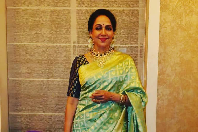 COVID-19 pandemic: Hema Malini extends gratitude to frontline worker for their efforts