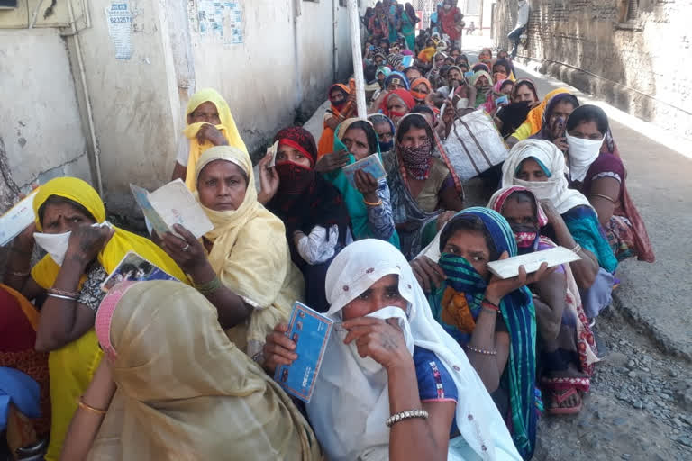 Crowd outside banks in Rajgarh