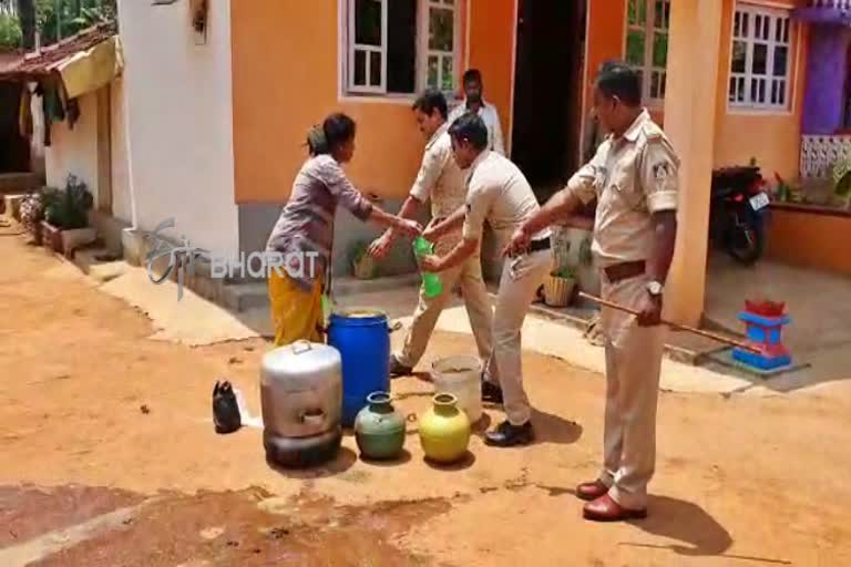 abakari police rides in chikkamagaluru