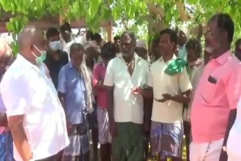 farmers suffer due to delay paddy purchase in chengalpattu