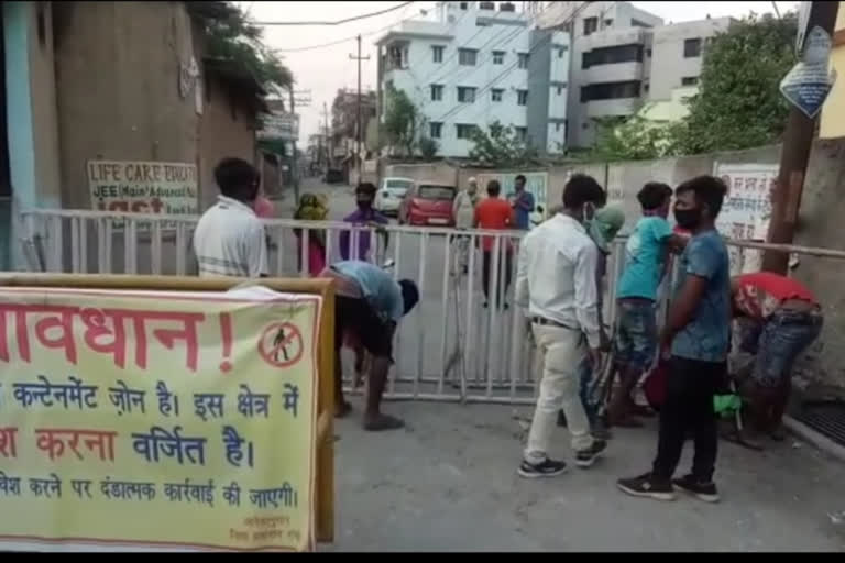 Police sealed all gates of infiltration outside Hindpiri