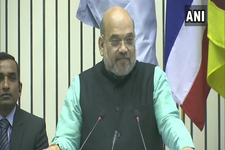 Amit Shah lauds J-K Police for lockdown compliance  Amit Shah  J-K Police  lockdown  compliance  ജമ്മു കശ്മീര്‍  അമിത് ഷാ  പൊലീസ്  അഭിനന്ദനം  ലോക് ഡൗണ്‍  കൊവിഡ്-19