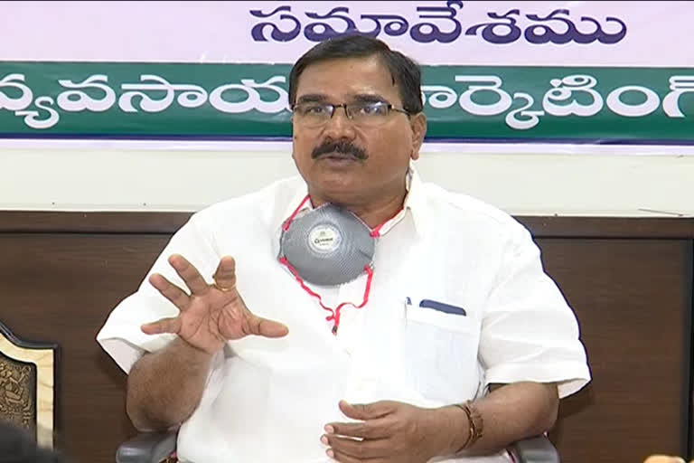 agri minister niranjan reddy speaks to mobile Rythubazars in hyderabad