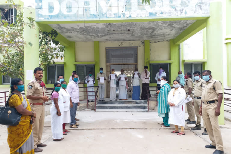 18 members released from  uravakonda quarantine centre in  ananthapuram district