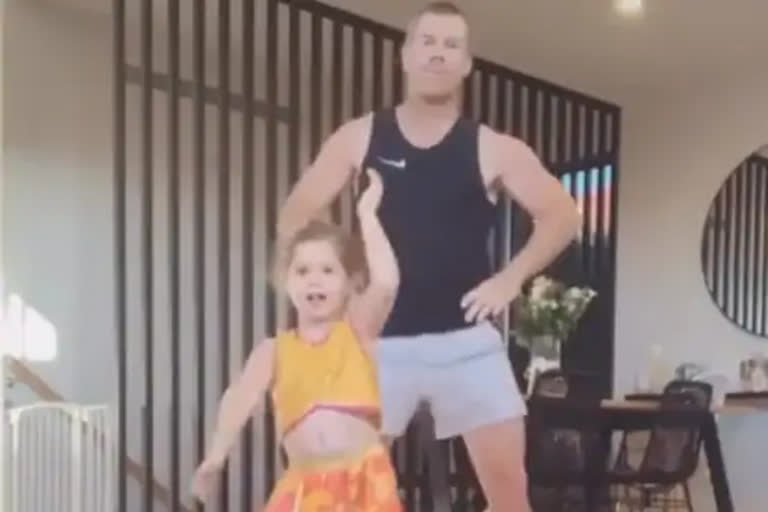 David warner shared dance videos with his daughters