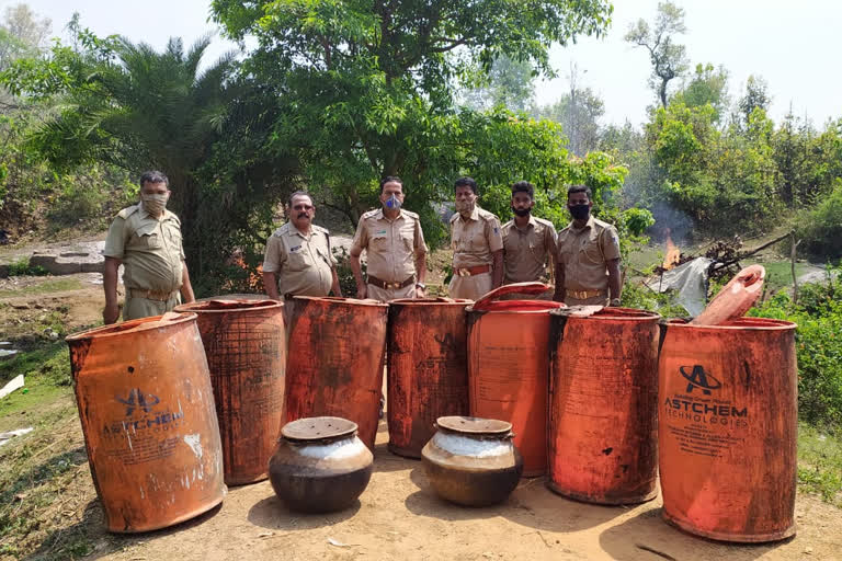 Liquor seized in rayagada