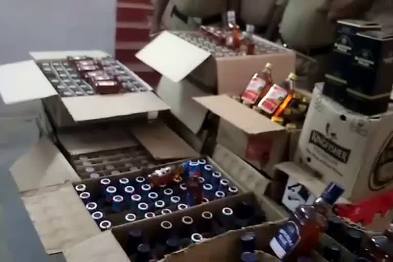 ILLEGAL LIQUOR SEIZED IN NIZAMABAD