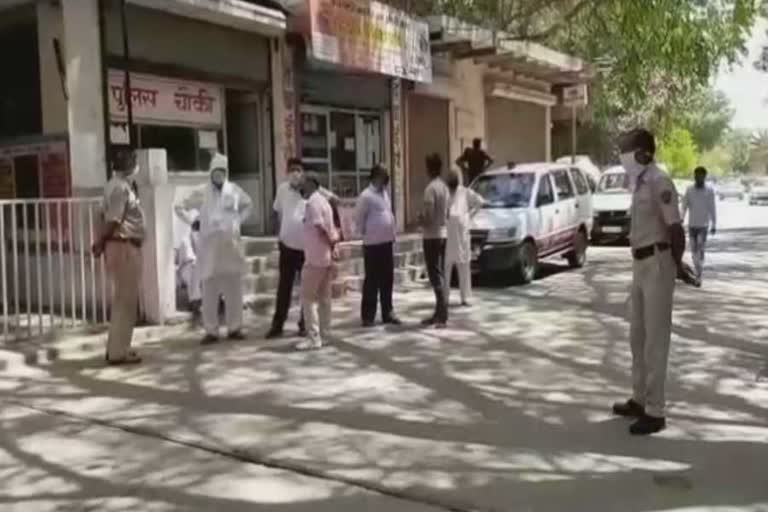 traffic inspector commits suicide by hanging in rewari