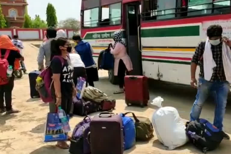 students returned from kota