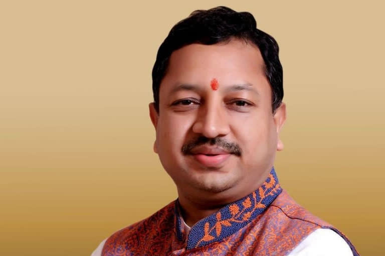 BJP leader Manoj K Jain came forward to help people during lockdown