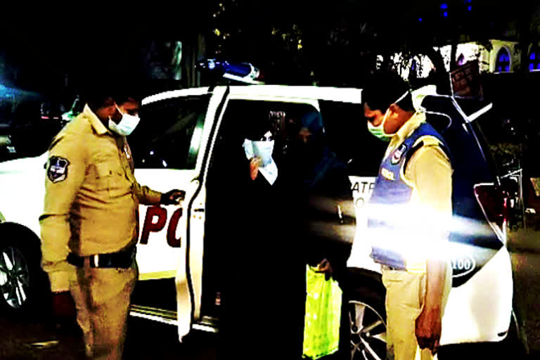 Police responding to a pregnant complaint in Chandrayanagutta