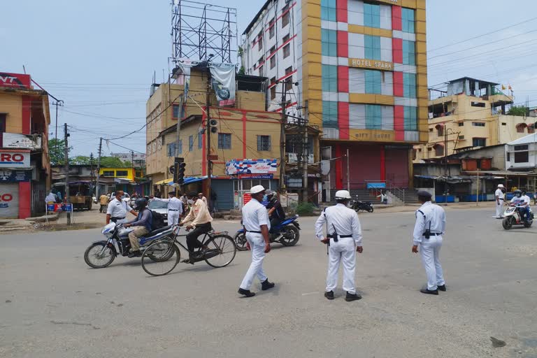 Mask is mandatory during lock own at Jorhat