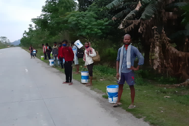 bihari eleven people at bongaigaon