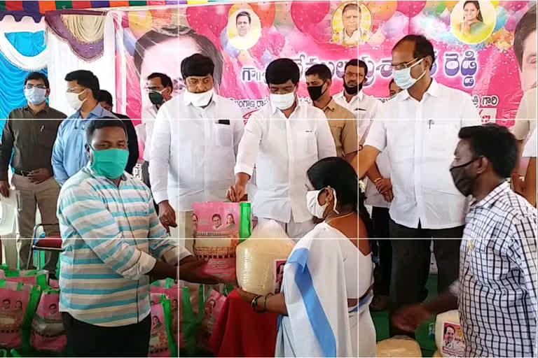 groceries distribution in balkonda