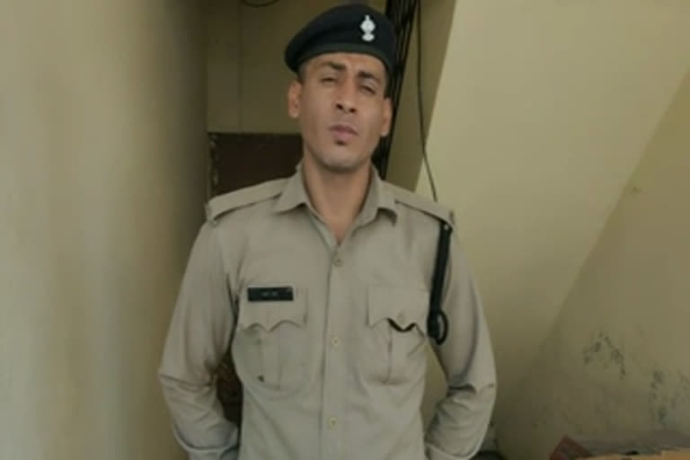 काशीपुर कोरोना के चलते पुलिसकर्मी ने टाली शादी , kashipur corona warriors news