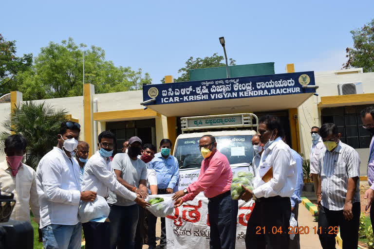 Here's the solution to the farmers' market problem: Raichur Agricultural University started  Agriwal room assistance