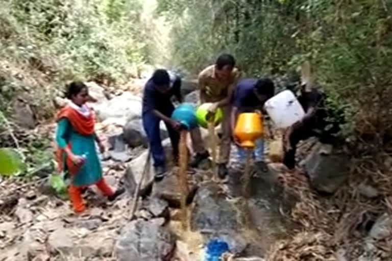 1230-liter wash was seized and destroyed in Attappady  അട്ടപ്പാടിയില്‍ 1230 ലിറ്റര്‍ വാഷ് പിടികൂടി നശിപ്പിച്ചു  വാഷ് പിടികൂടി നശിപ്പിച്ചു  wash was seized and destroyed in Attappady