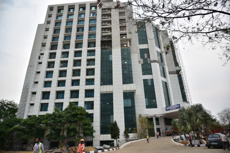 Telangana transforms 14-storey tower into COVID-19 hospital in 20 days