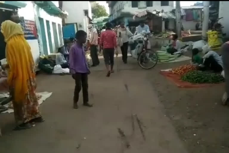 Lockdown violation in Katni