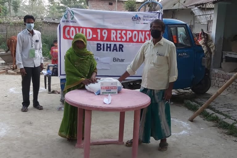 The masks were also distributed with ration to those in need