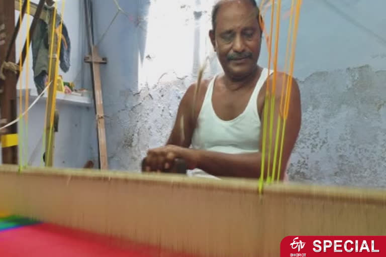 weavers-seeking-help-from-govt-in-namakkal