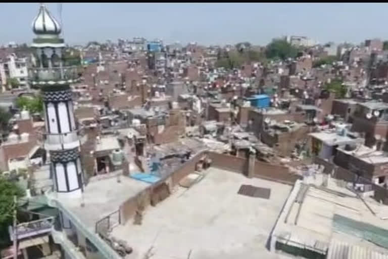 ambedkar nagar police monitoring through drone camera in delhi during lockdown