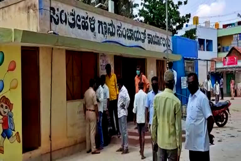 Suicide threat with unnecessary home quarantine accusation in kolar