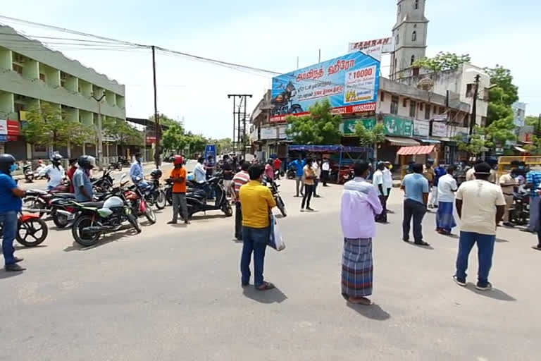 தூத்துக்குடி மாவட்டச் செய்திகள்  ஊரடங்கை மீறியவர்கள் கைது  About 3000 people arrested for violating curfew