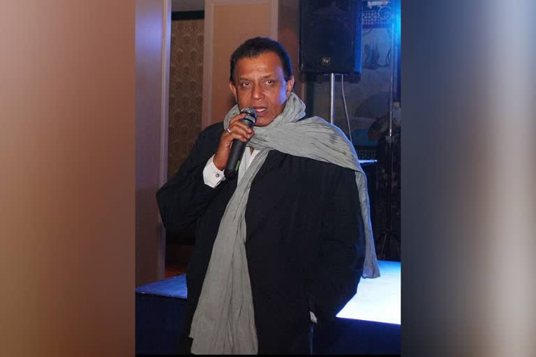 Mithun chakraborty father passes away