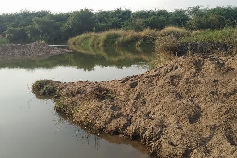 Don't Care to Lock Down: Illegal sand dumping in Sedam