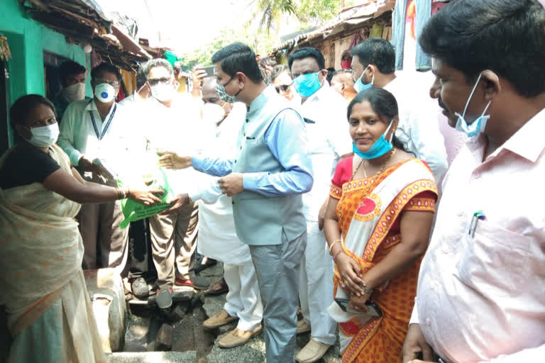 It is important to respond to the poor in times of hardship: MLA Ramappa