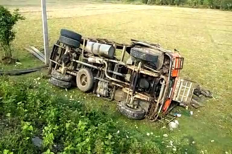 Baksa Tamulpur road accident